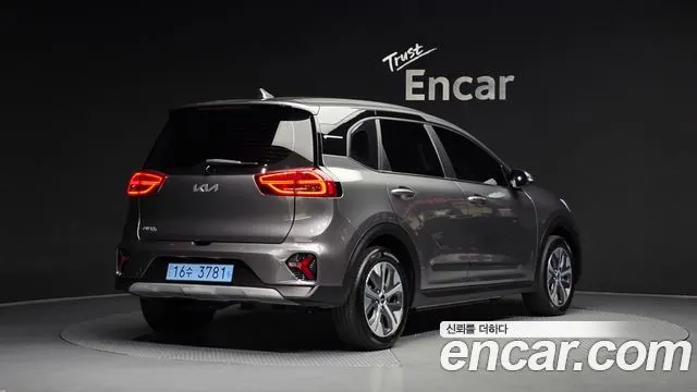 KIA NIRO PLUS — из Кореи под ключ