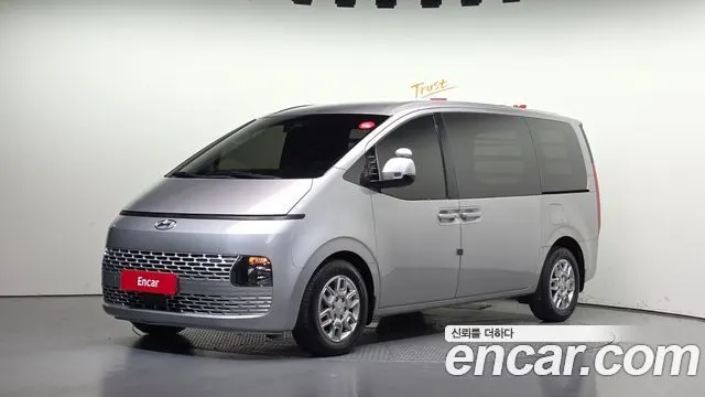 HYUNDAI STARIA — из Кореи под ключ