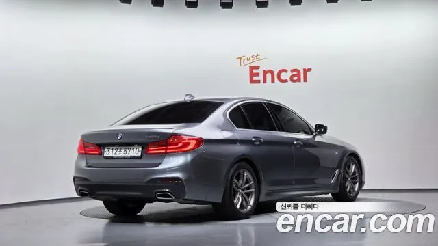 BMW 5 SERIES 2019