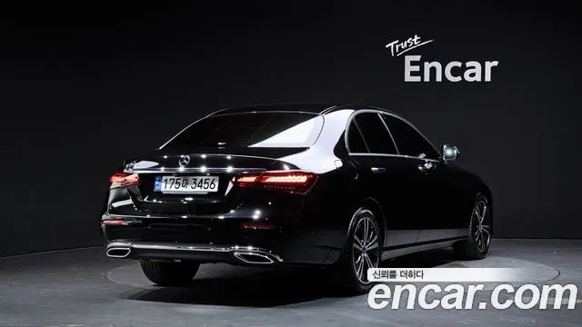 MERCEDES-BENZ E-CLASS W213 — из Кореи под ключ