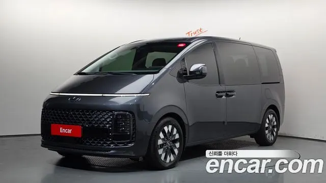 HYUNDAI STARIA 2022