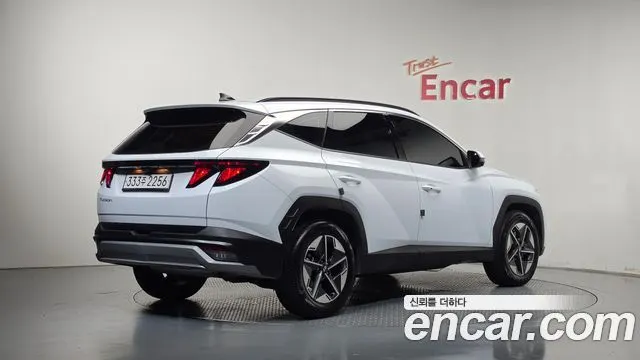 HYUNDAI TUCSON 2025