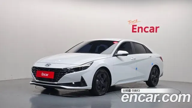 HYUNDAI AVANTE HYBRID 2023