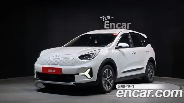 KIA NIRO PLUS 2024