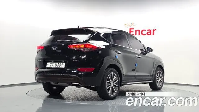HYUNDAI TUCSON 2017