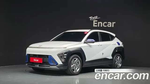 HYUNDAI KONA 2024