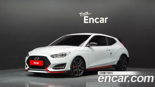 HYUNDAI VELOSTER — из Кореи под ключ
