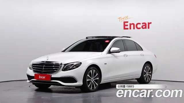 MERCEDES-BENZ E-CLASS W213 2019