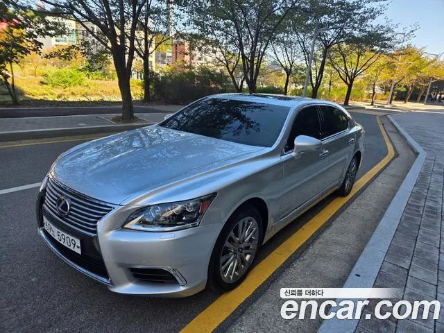 LEXUS LS600HL 2014
