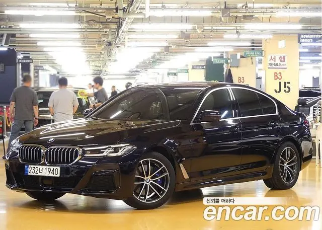 BMW 5 SERIES 2022
