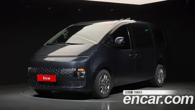 HYUNDAI STARIA 2022