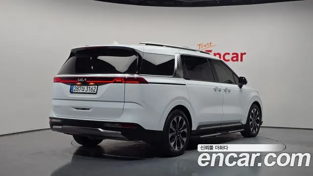 KIA CARNIVAL — из Кореи под ключ