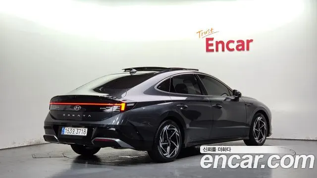 HYUNDAI SONATA HYBRID — из Кореи под ключ