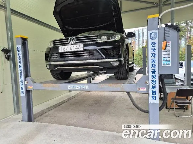 VOLKSWAGEN TOUAREG — из Кореи под ключ