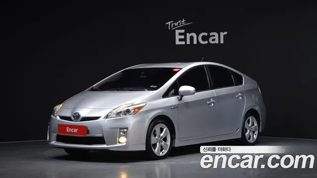TOYOTA PRIUS — из Кореи под ключ