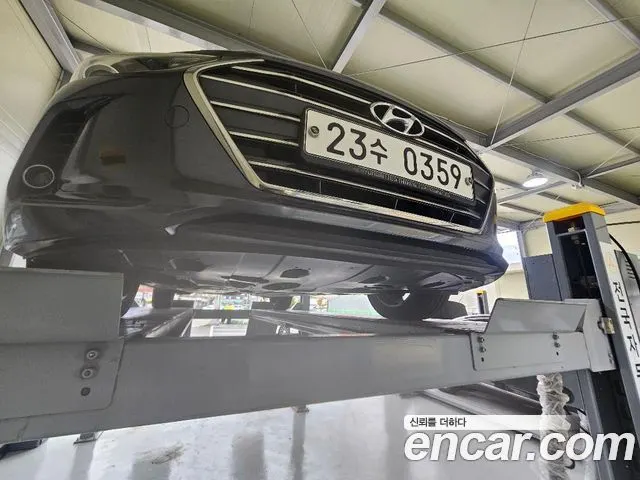 HYUNDAI AVANTE — из Кореи под ключ