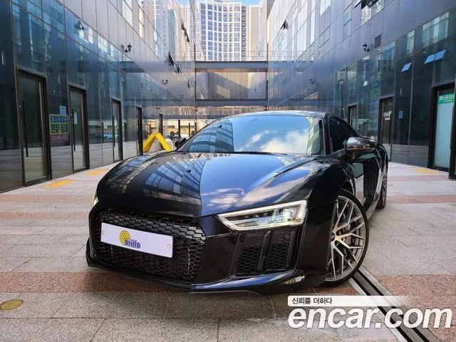 AUDI R8 2017 — из Кореи под ключ
