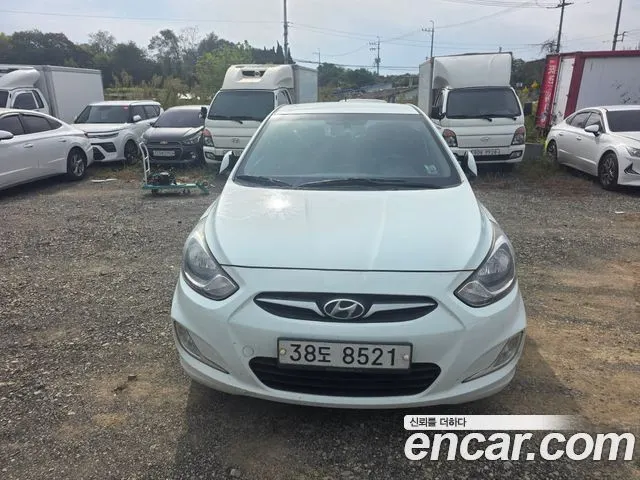 HYUNDAI ACCENT 2012 — из Кореи под ключ