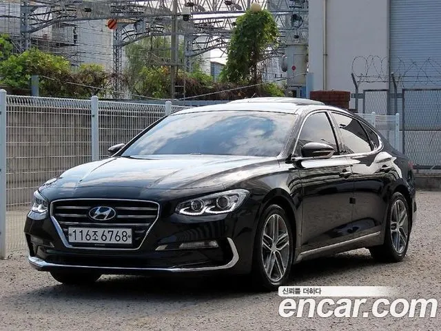 HYUNDAI GRANDEUR — из Кореи под ключ