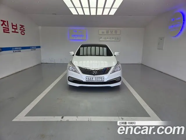 HYUNDAI GRANDEUR — из Кореи под ключ