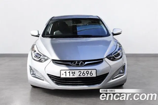 HYUNDAI AVANTE 2016 — из Кореи под ключ
