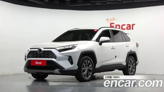 TOYOTA RAV4 — из Кореи под ключ