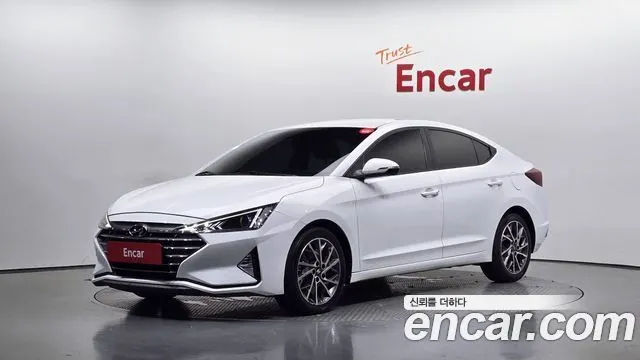 HYUNDAI AVANTE — из Кореи под ключ