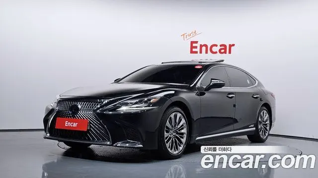 LEXUS LS500H — из Кореи под ключ
