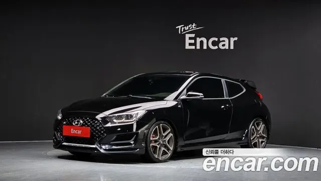 HYUNDAI VELOSTER — из Кореи под ключ