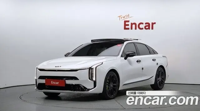 KIA K8 — из Кореи под ключ