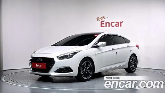HYUNDAI I40 SALOON — из Кореи под ключ