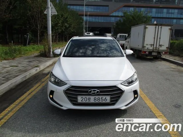 HYUNDAI AVANTE — из Кореи под ключ