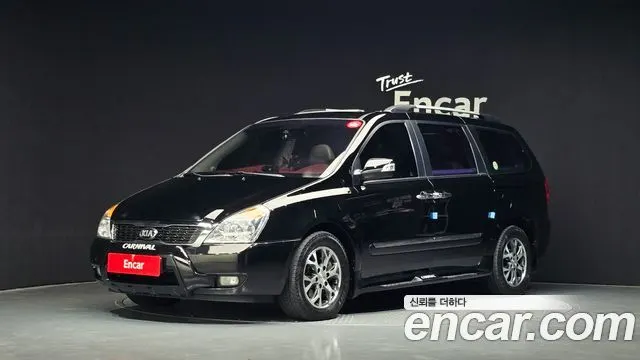 KIA CARNIVAL R — из Кореи под ключ