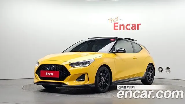 HYUNDAI VELOSTER — из Кореи под ключ