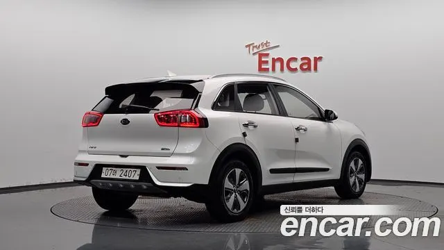 KIA NIRO — из Кореи под ключ