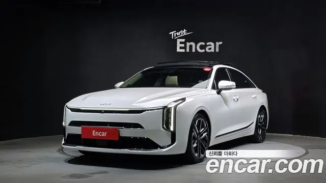 KIA K8 — из Кореи под ключ