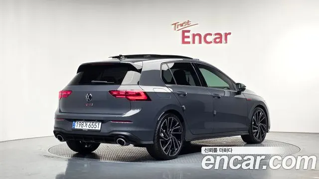 VOLKSWAGEN GOLF — из Кореи под ключ