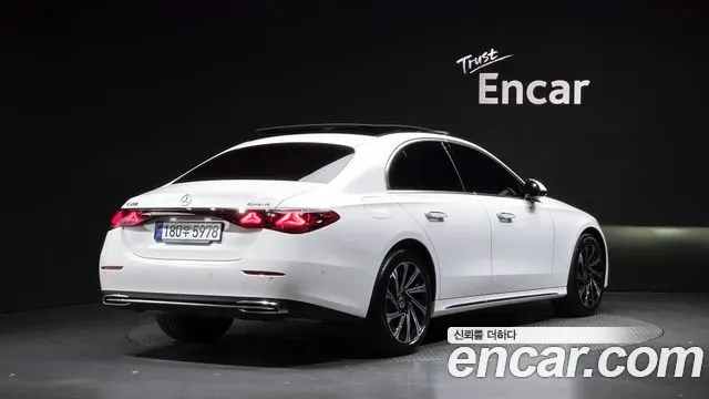 MERCEDES-BENZ E-CLASS W214 — из Кореи под ключ