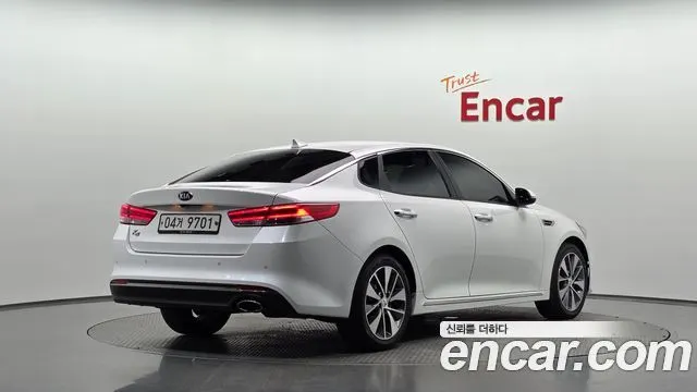 KIA K5 — из Кореи под ключ