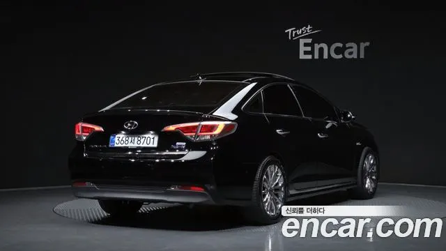 HYUNDAI SONATA HYBRID — из Кореи под ключ