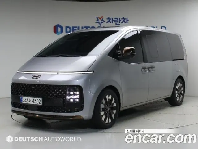 HYUNDAI STARIA — из Кореи под ключ
