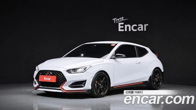 HYUNDAI VELOSTER — из Кореи под ключ