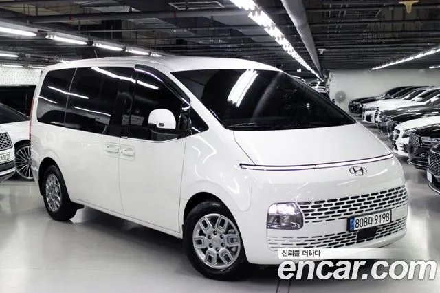 HYUNDAI STARIA — из Кореи под ключ
