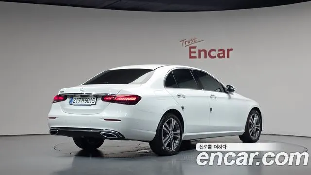 MERCEDES-BENZ E-CLASS W213 — из Кореи под ключ