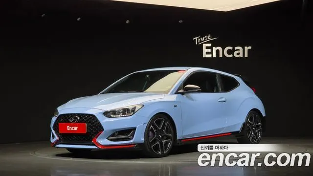 HYUNDAI VELOSTER — из Кореи под ключ