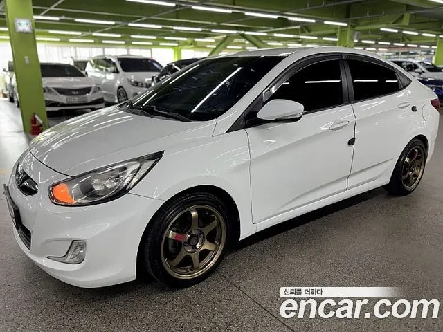 HYUNDAI ACCENT — из Кореи под ключ