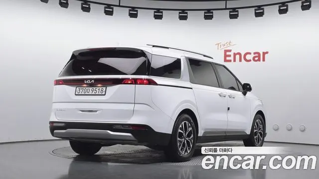 KIA CARNIVAL — из Кореи под ключ