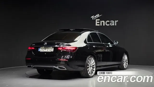 MERCEDES-BENZ E-CLASS W213 — из Кореи под ключ