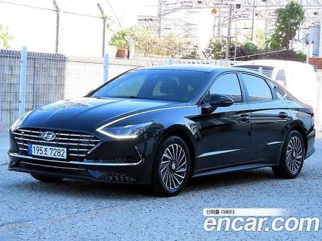 HYUNDAI SONATA HYBRID — из Кореи под ключ