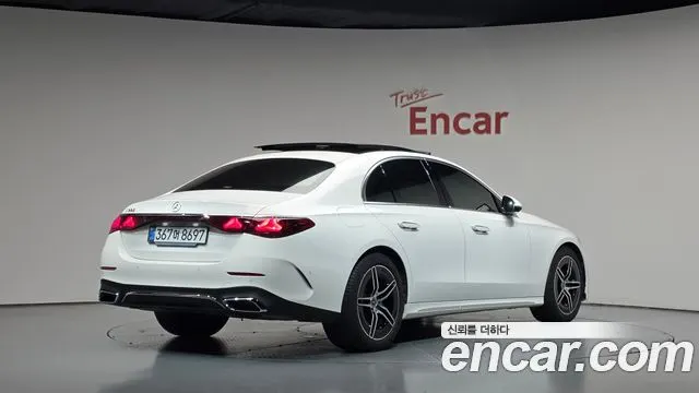 MERCEDES-BENZ E-CLASS W214 — из Кореи под ключ